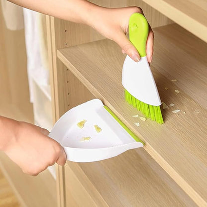 Dust pan Broom Brush Dustpan - Small Broom and Dustpan Set, Mini Broom and Dust pan, Small Dustpans and Brush Set for Home Cleaning,Sofa, Desk, Guinea Pig Cage, Cat Litter etc.（Green）