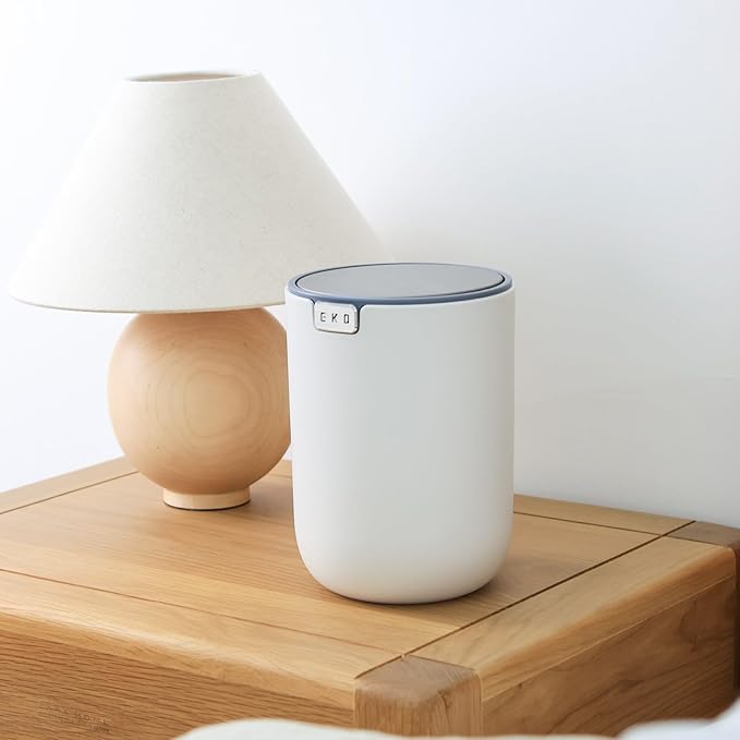 EKO Mini Desk Trash Can with Swing-Top Lid 0.4 Gallon Small Table Round Wastebasket for Office, Home, Car (White)