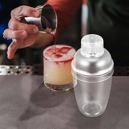 Angoily Clear Plastic Cocktail Shaker with Measurement Scale Multifunctional Drink Mixer for Cocktails Protein Shakes and Iced Coffee Ergonomic Non-leak Design Bartender Tool