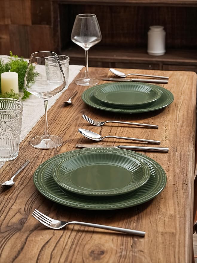 Famiware Ceramic Plates and Bowls Sets, Chip & Scratch Resistant, Microwave &