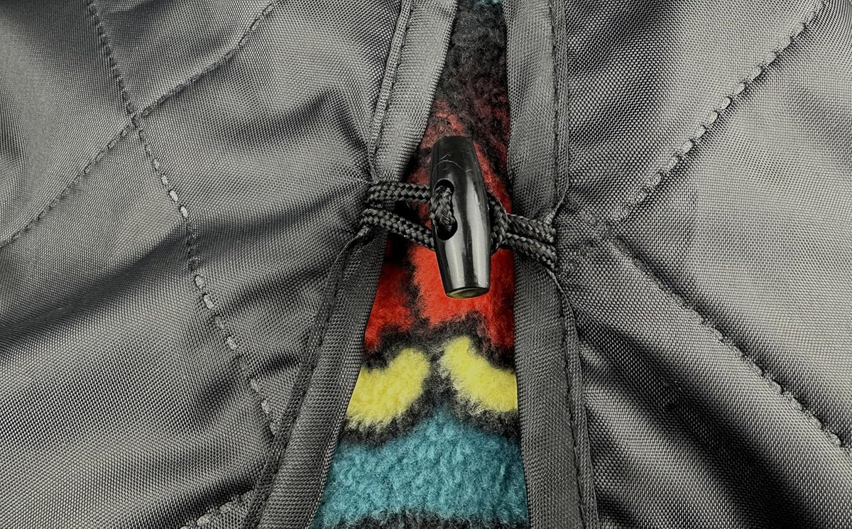 DOWN UNDER OUTDOORS Large Waterproof Windproof Extra Thick 350 GSM Quilted Fleece, or Sherpa Stadium Blanket