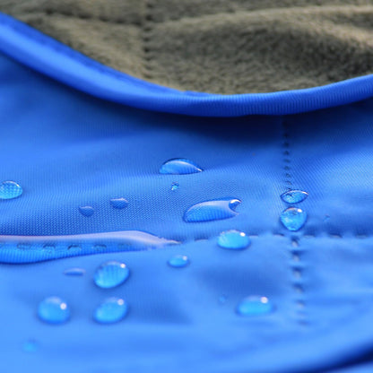 DOWN UNDER OUTDOORS Large Waterproof Windproof Extra Thick 350 GSM Quilted Fleece, or Sherpa Stadium Blanket
