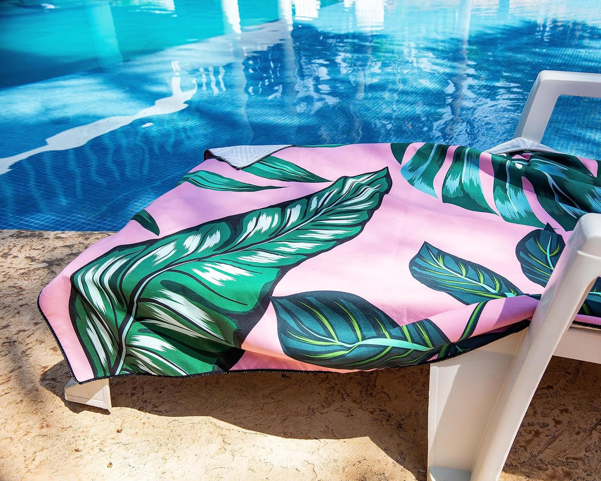 Quick Dry Towel Extra Large 78x35 Inch - Microfiber Beach Towel - Perfect for Beach, Travel, Swimming, Pool, Yoga, Hiking, Camping - Lightweight, Fast Drying, Compact for Adults (La Fashion)